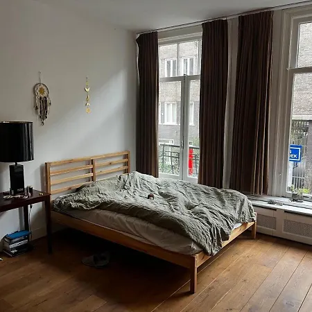 In Unique Artsy House With Sport + Coworking *